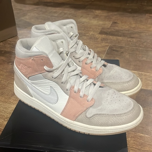 Air Jordan 1 Mid “Milan” Pre-Owned 11.5 - Picture 8 of 14